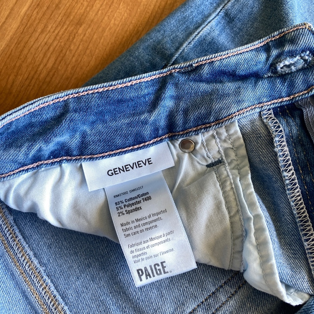 PAIGE Genevieve Flare Jeans in Folk (Size 29 Tall) - Picture 4 of 11